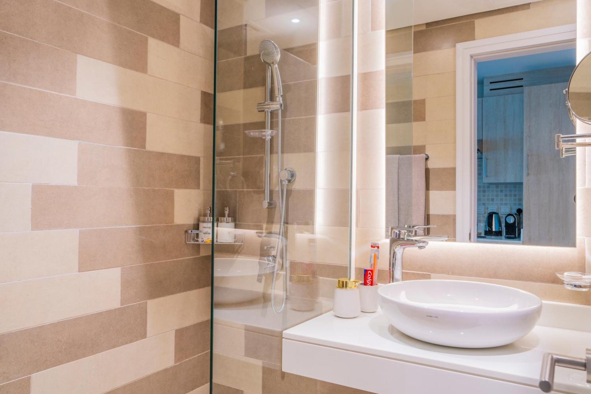 Studio With Pool And Private Beach Access On Palm Jumeirah Dubai Dış mekan fotoğraf