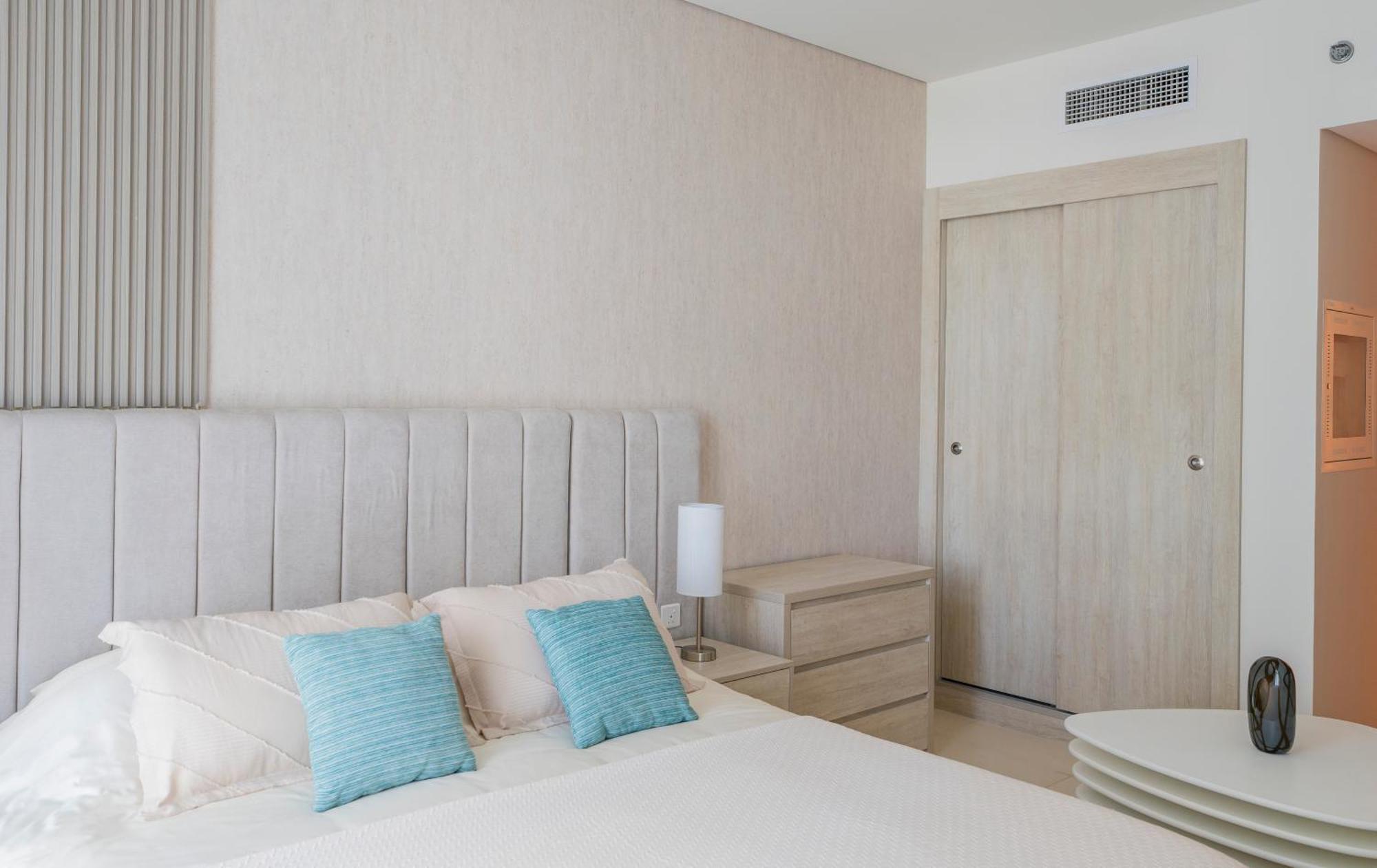 Studio With Pool And Private Beach Access On Palm Jumeirah Dubai Dış mekan fotoğraf