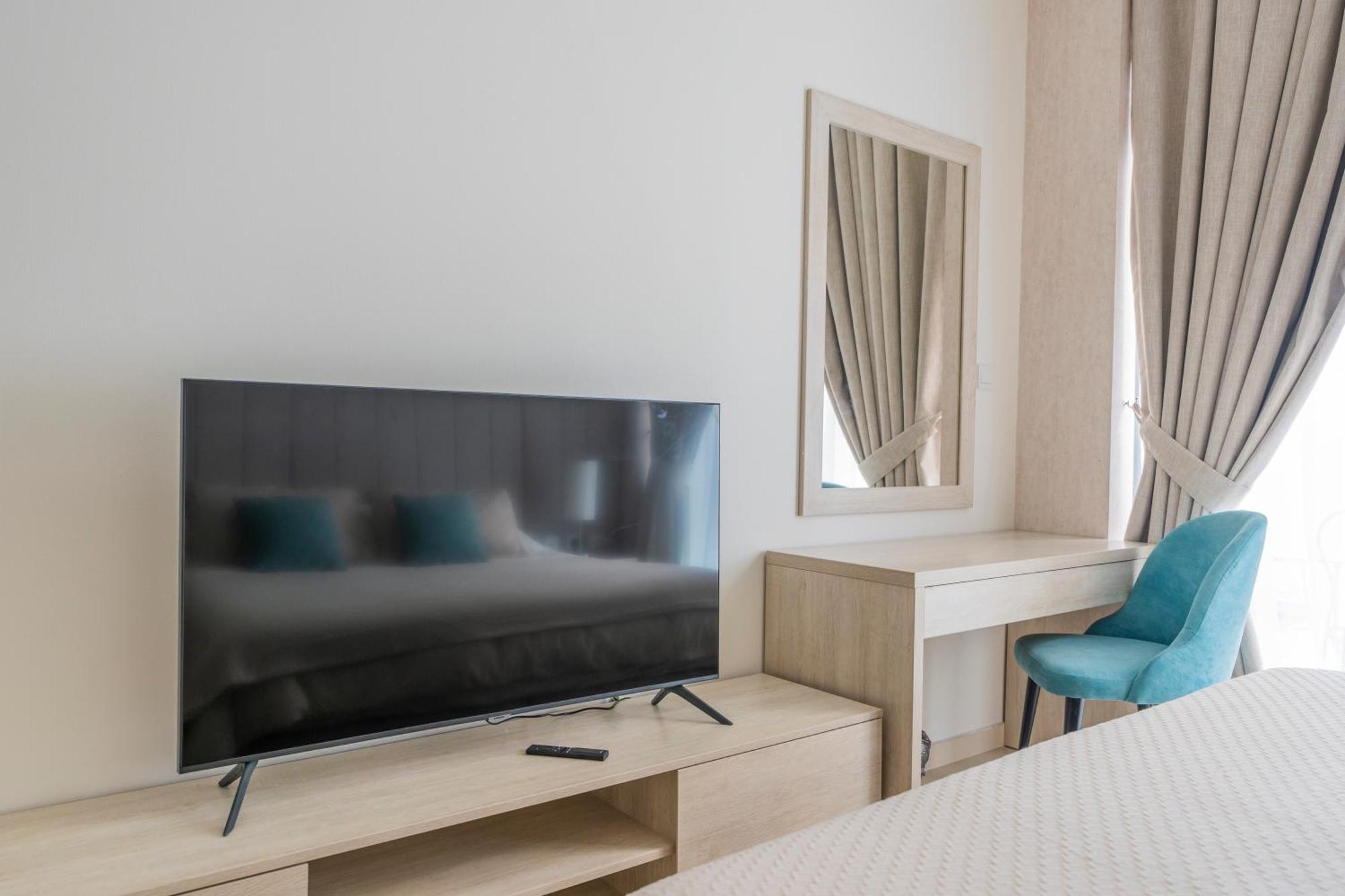 Studio With Pool And Private Beach Access On Palm Jumeirah Dubai Dış mekan fotoğraf