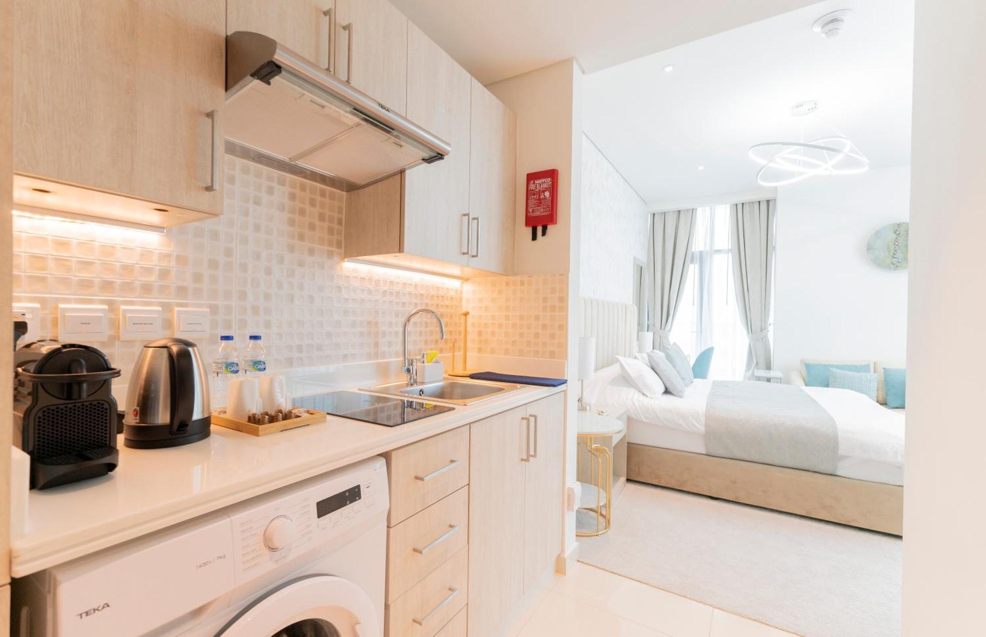 Studio With Pool And Private Beach Access On Palm Jumeirah Dubai Dış mekan fotoğraf